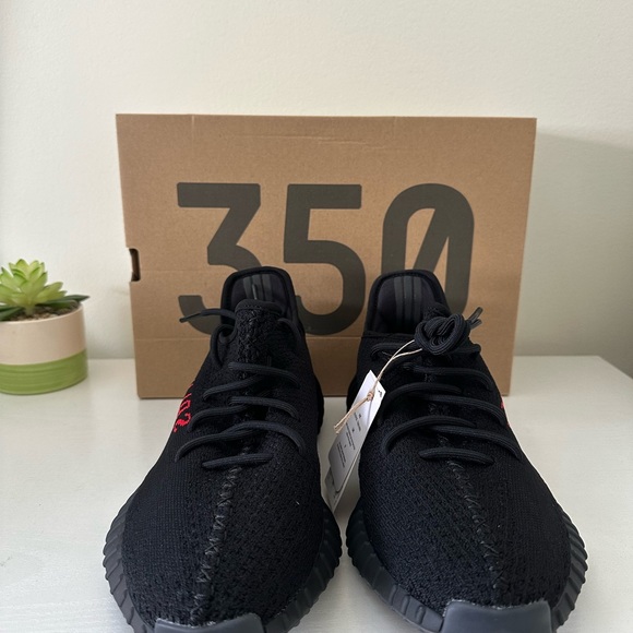Yeezy Boost 350 V2 CP9652 ‘Bred’ Men’s Size 11 - Picture 4 of 11